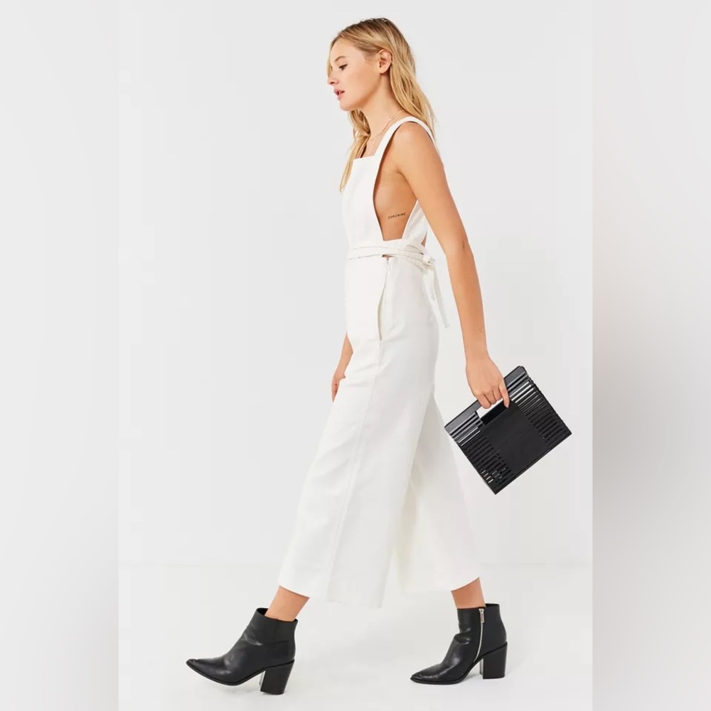 UO Tía Square-Neck Aprin Jumpsuit - M